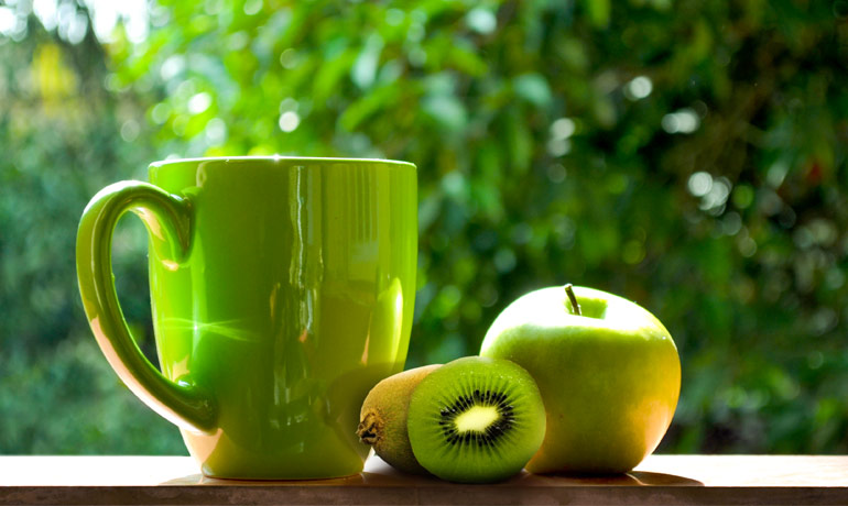 Зелёный чай с киви и яблоком