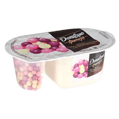 Йогурт Danone Даниссимо Фантазия Хрустящие шарики с ягодным вкусом 6,9% БЗМЖ 105 гр