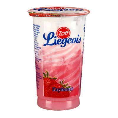 Десерт молочный Zott Liegeois Клубника со сливочным муссом 2.4% 175 гр